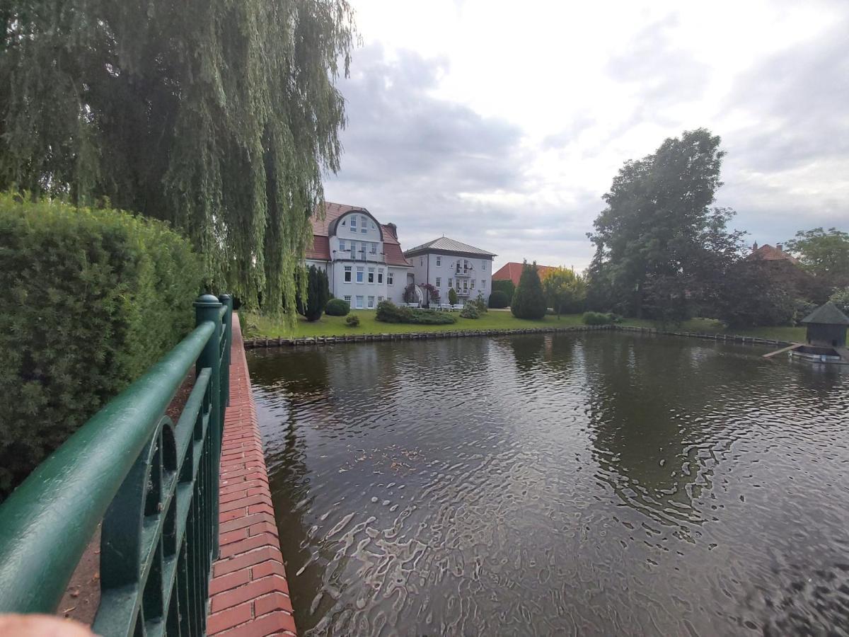 Hotel Schwanenhof Wittenburg Extérieur photo