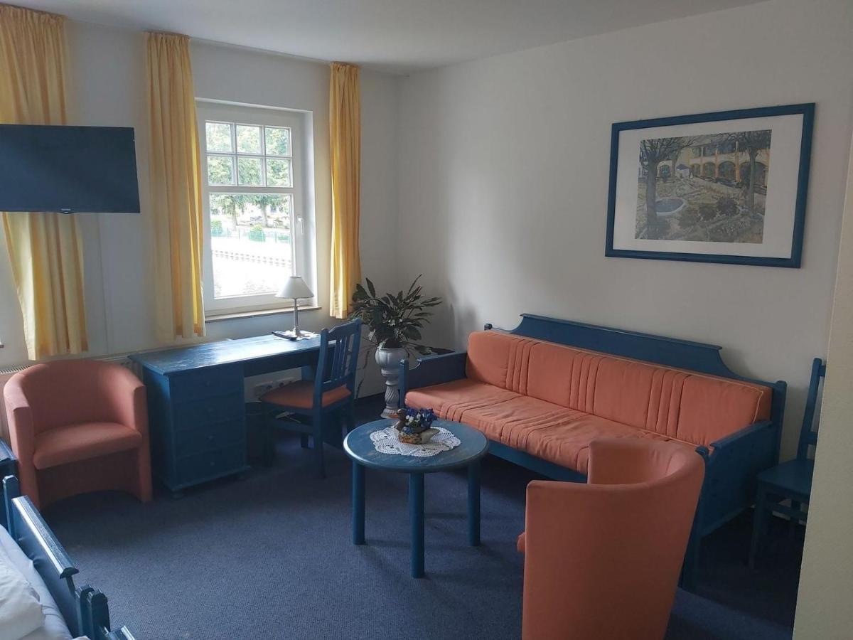 Hotel Schwanenhof Wittenburg Extérieur photo
